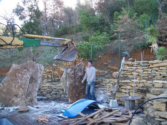 pierres plates pour mur de cloture sur le beausset  prés du castellet